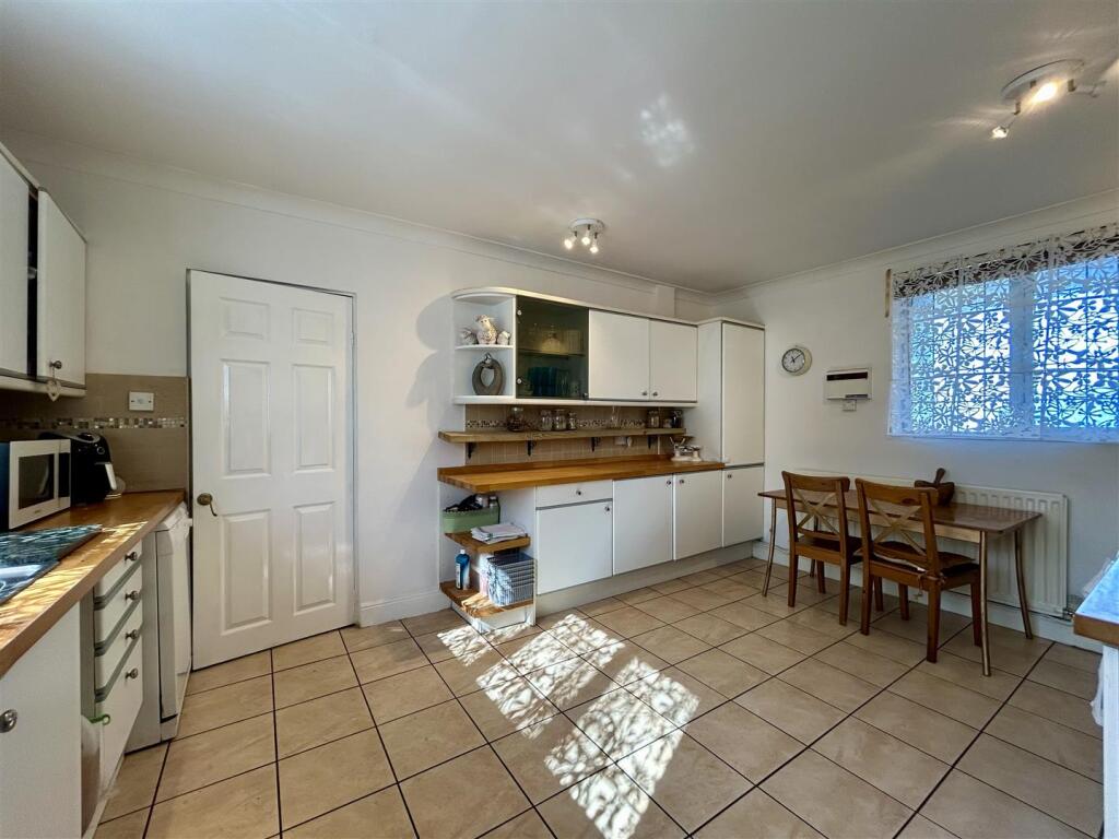 House in Birmingham - View 4