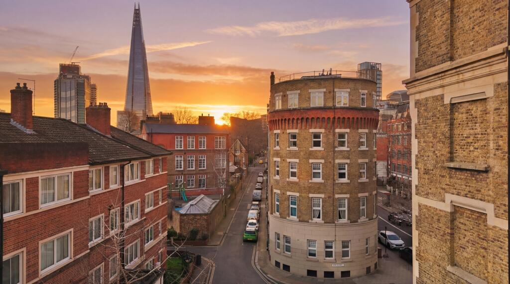 Main image of property: Devon Mansions, London Bridge, SE1