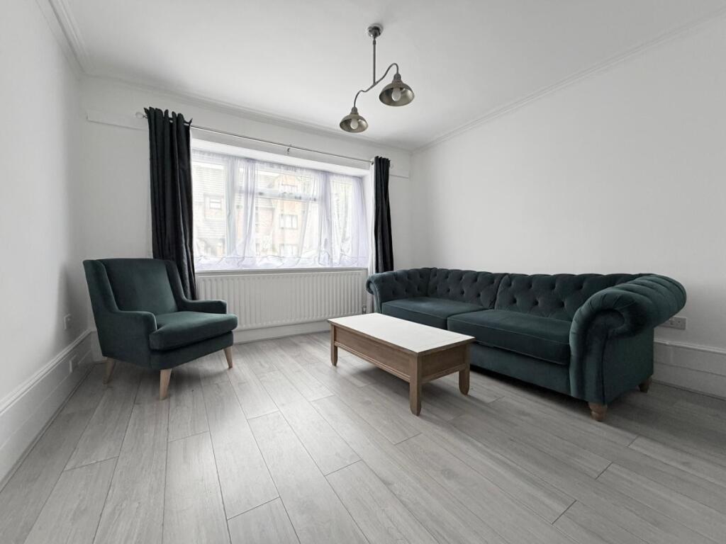 Main image of property: Avenue Road London N15