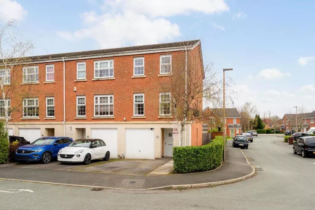 Main image of property: Runfield Close, Leigh, WN7