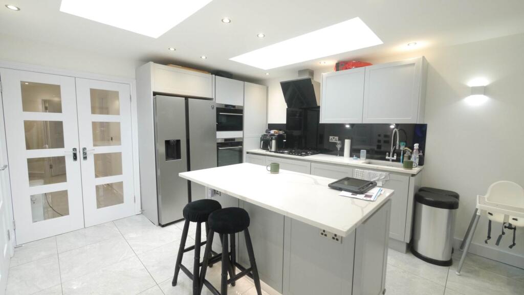 Main image of property: Nash Close, Hatfield