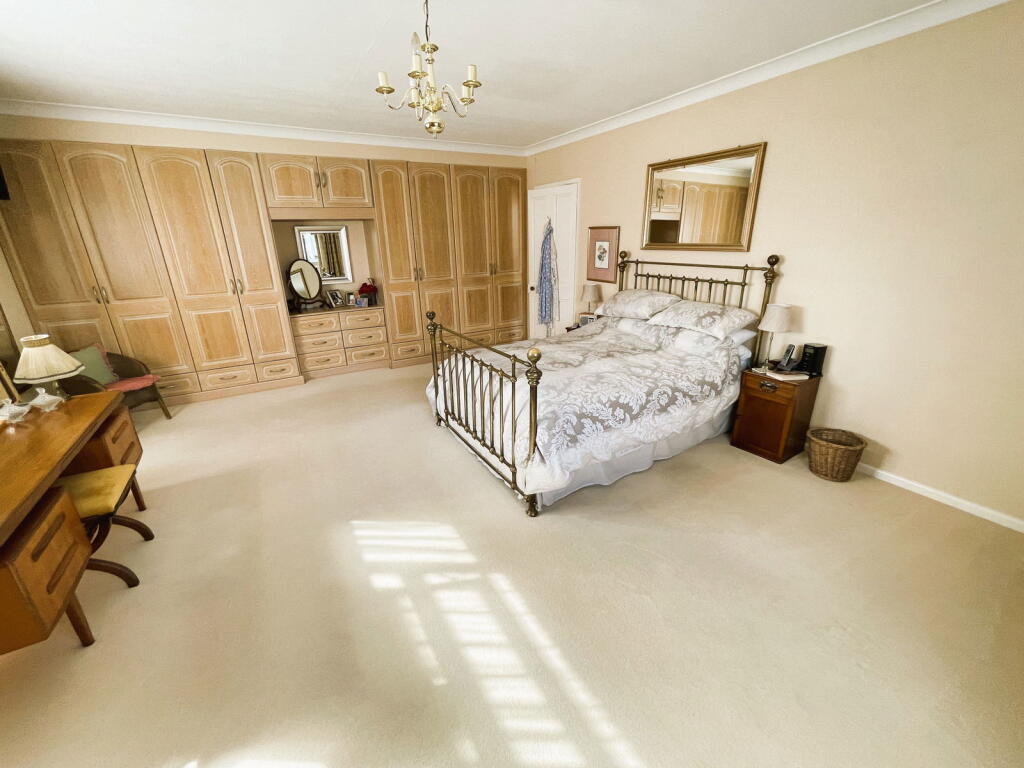 Church Road, Emneth, Wisbech photo 4