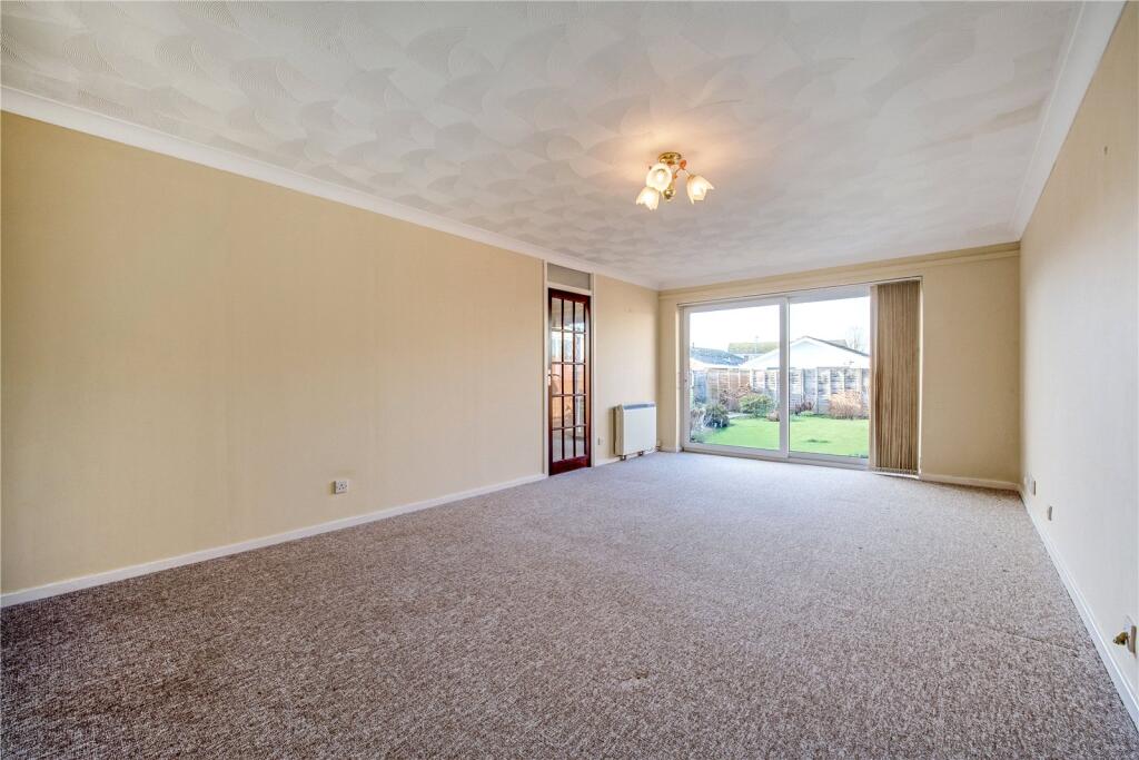 Wakefield Way, Bognor Regis, West Sussex, PO21 photo 3