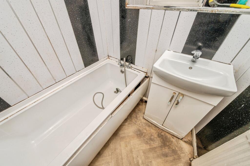 Additional image 14 of Shawbury Grove, Birmingham