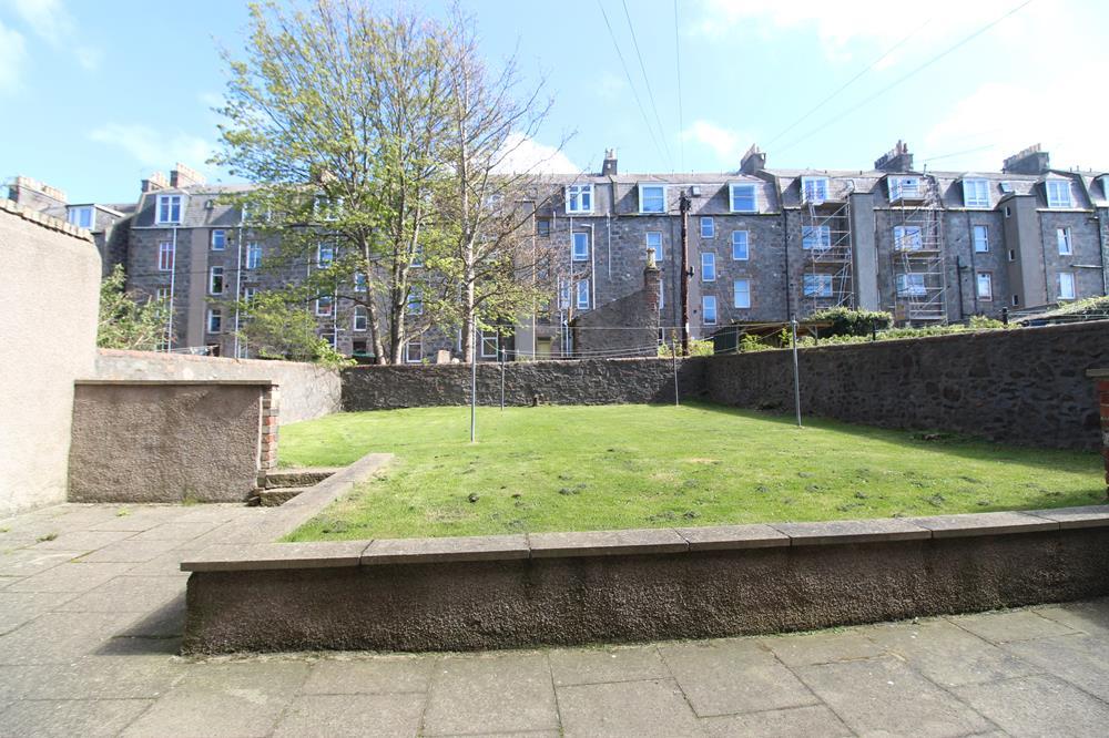 Apartment in Aberdeen - More