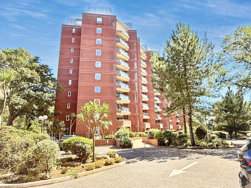 Main image of property: Flat 21, Green Park, Manor Road, Bournemouth, Dorset BH1 3HR