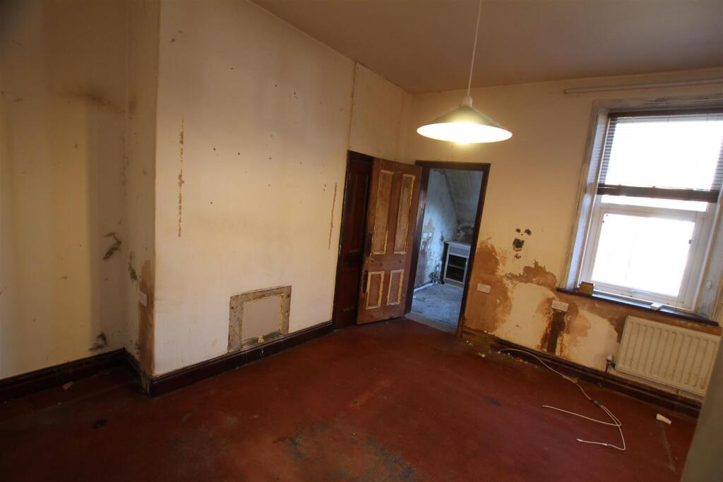 Apartment in Newcastle upon Tyne, Tyne and Wear - View 4