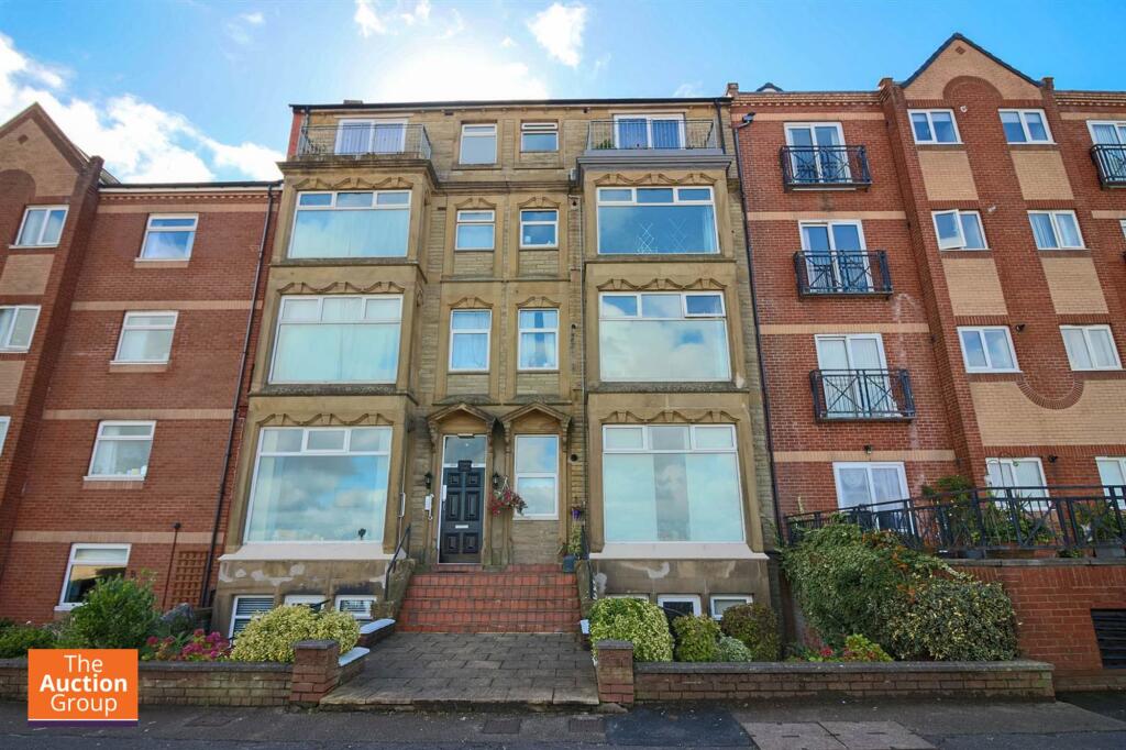 Main image of property: Marine Road East, Morecambe, LA4