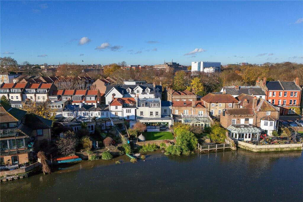 Main image of property: Church Street, Old Isleworth, TW7