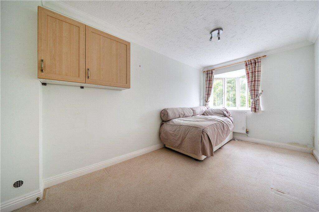 Apartment in Southampton - More
