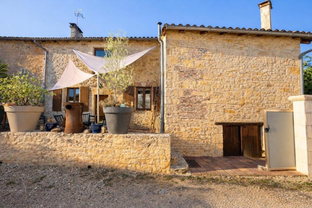 Main image of property: Poitou-Charentes, Charente, Ventouse