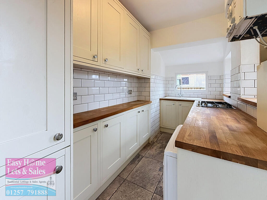 House in Chorley, Coppull - View 3