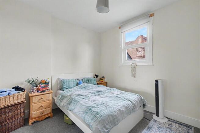 Bedroom 2_1.jpeg