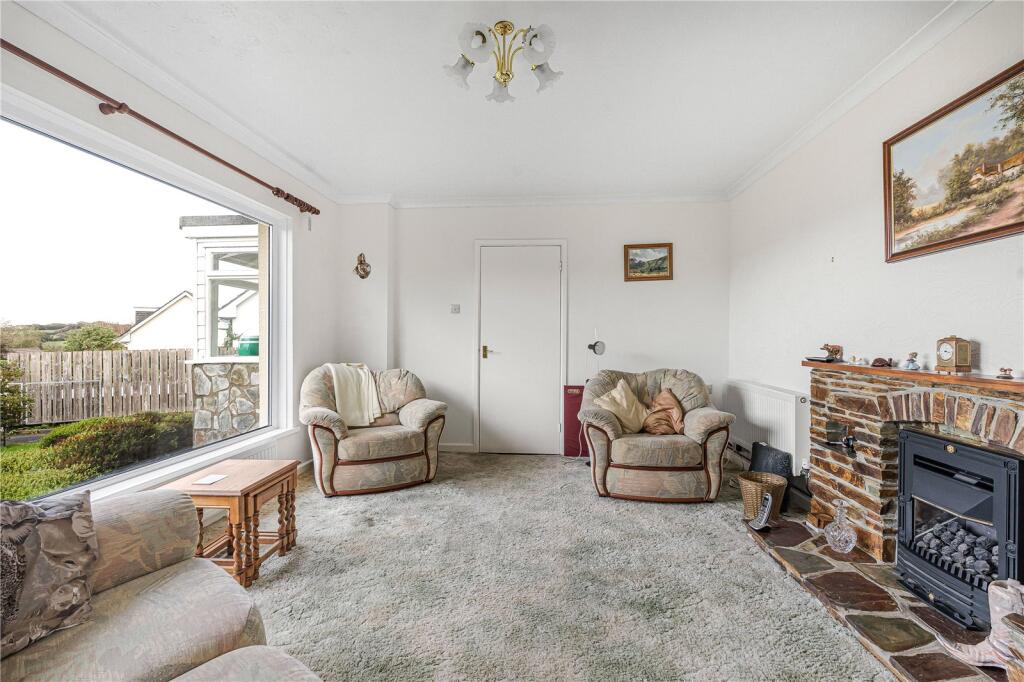 House in Plymouth - View 4