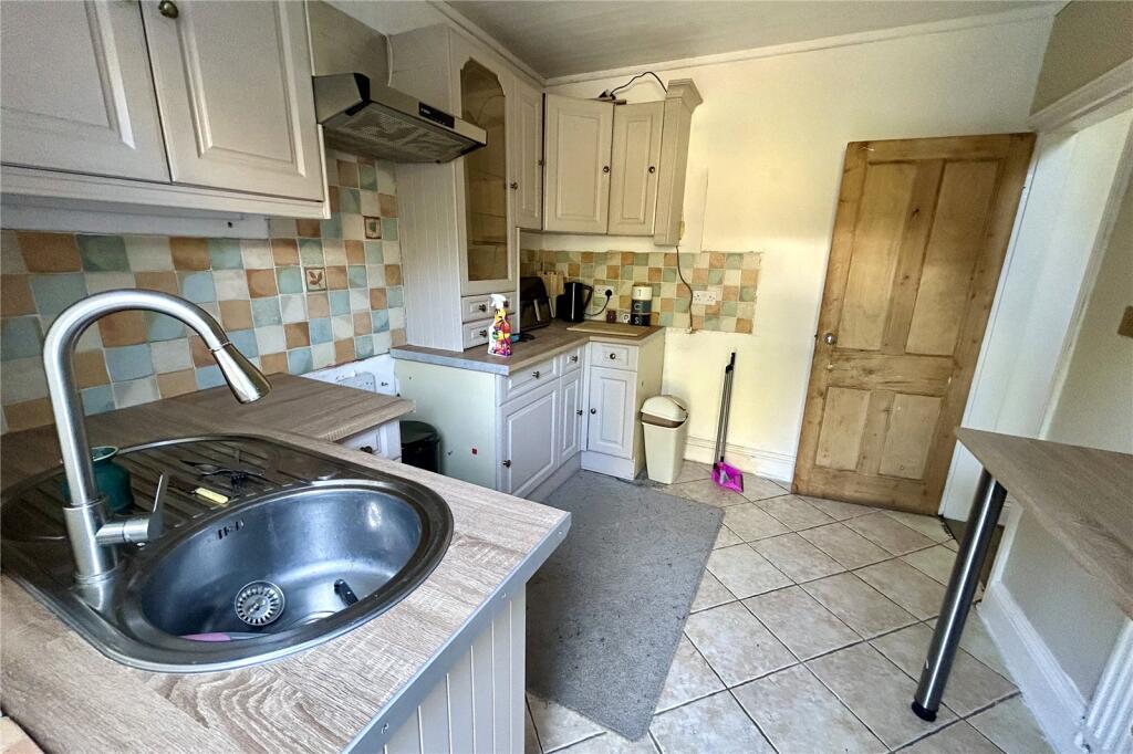 House in Kirklees, West Yorkshire - View 3