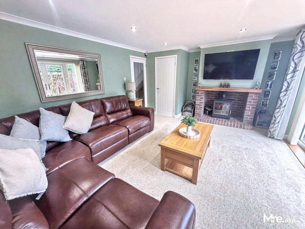 House in Swansea - More