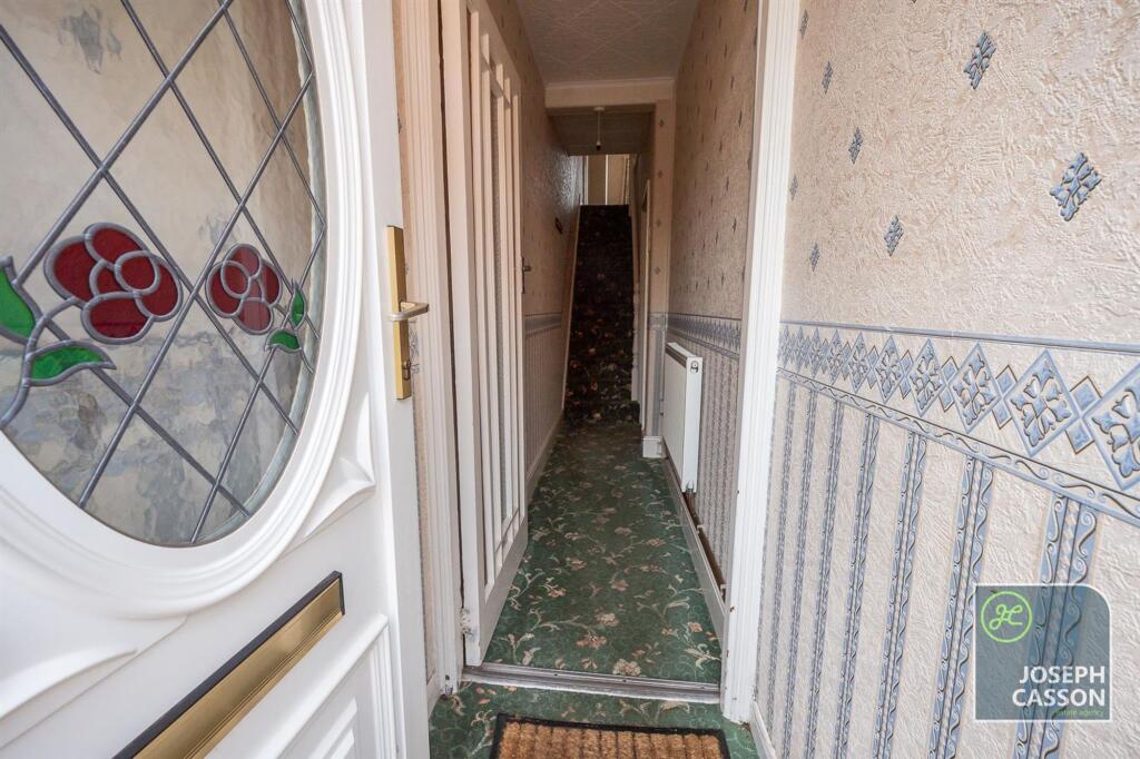 House in Taunton - View 2
