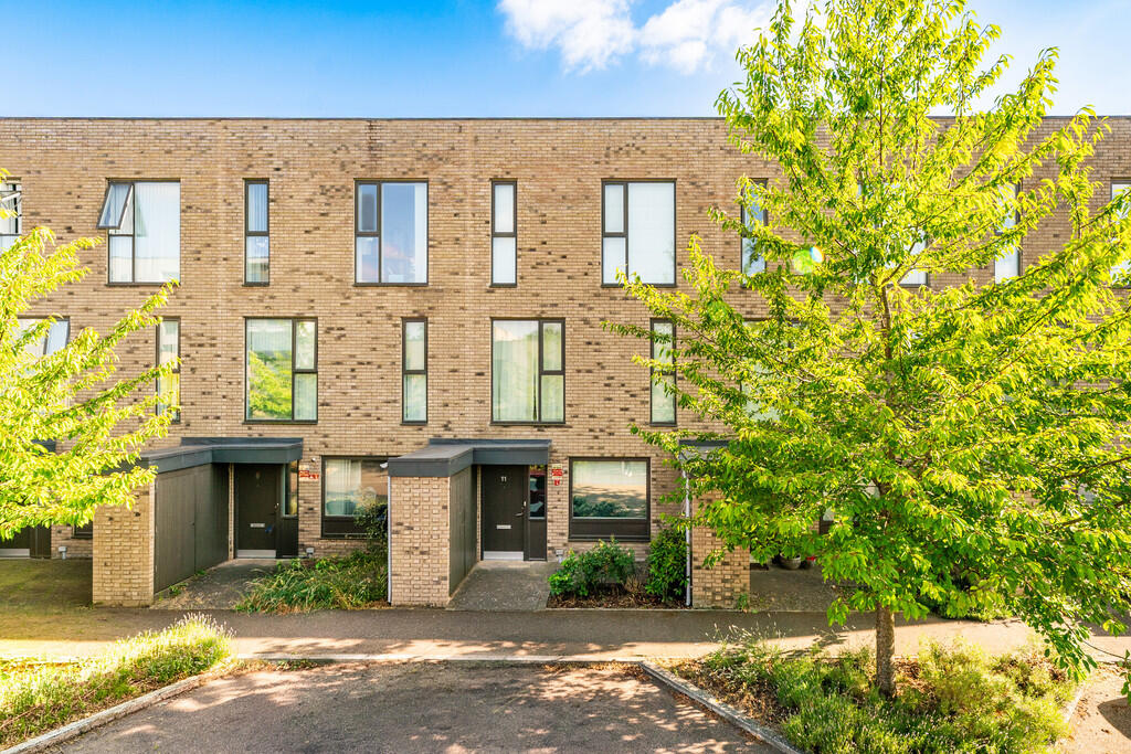 Main image of property: Clay Farm Drive, Trumpington, Cambridge