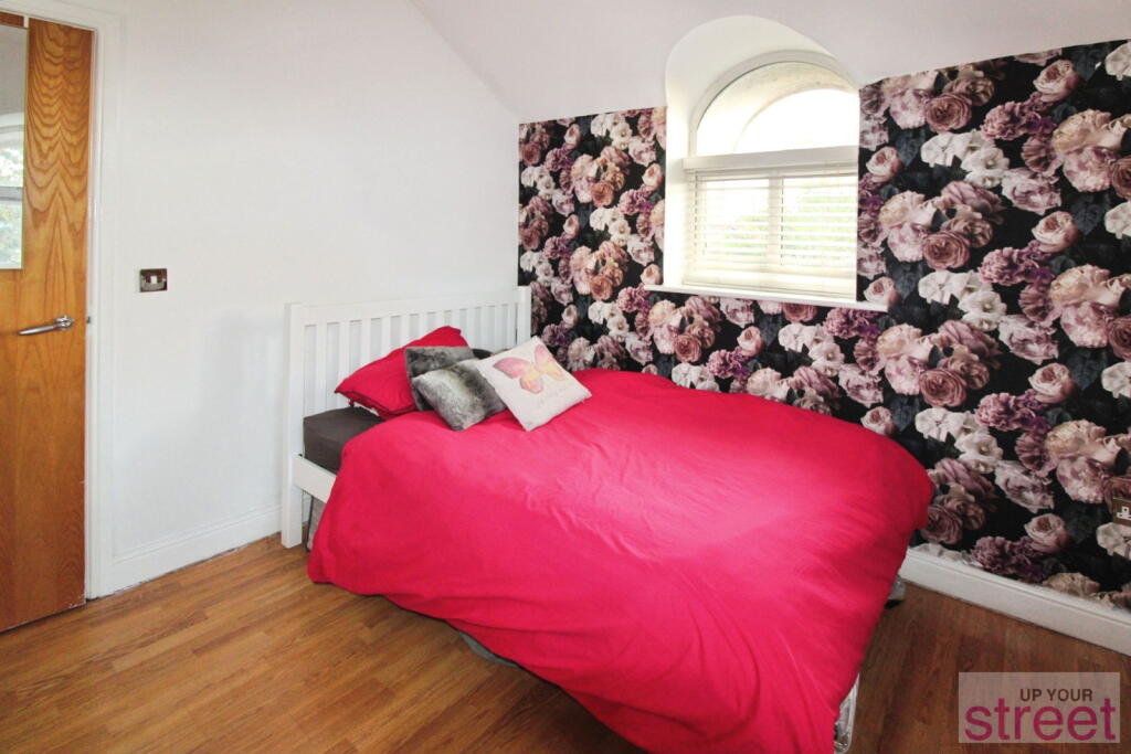 Apartment in Liverpool, West Derby - View 3
