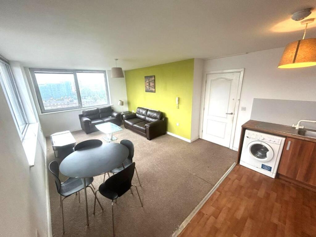 Apartment in Liverpool, Pride Quarter, Vauxhall - View 5