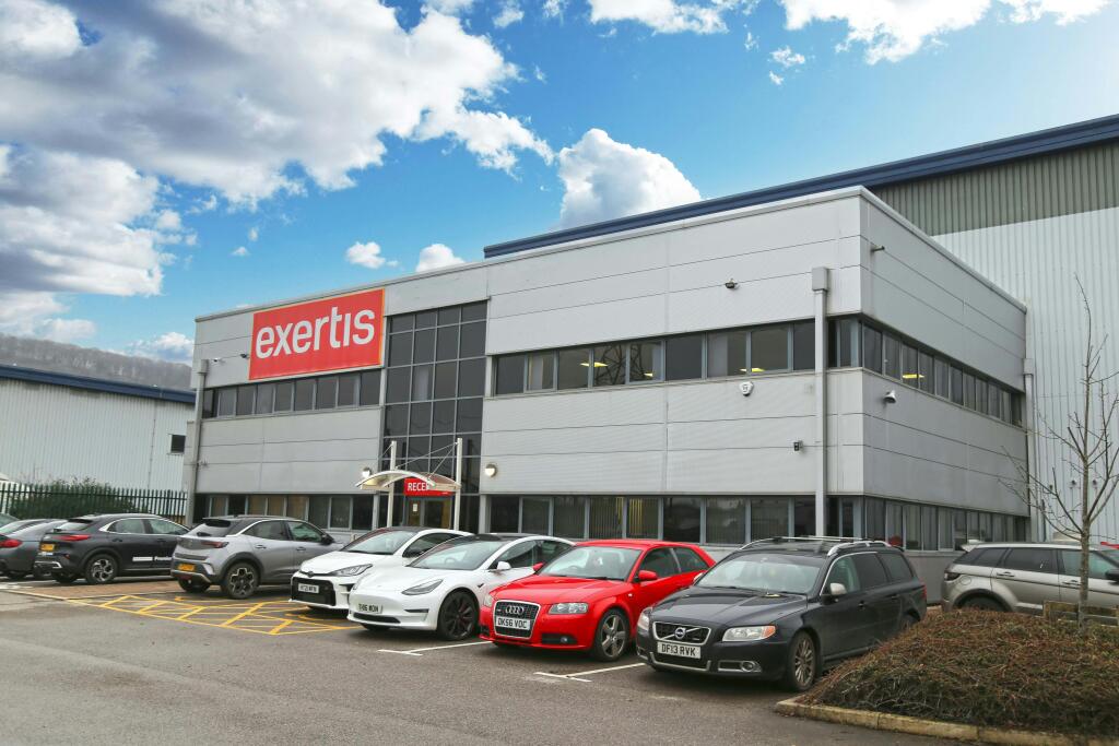 IMG_7108 edit blue sky.jpg