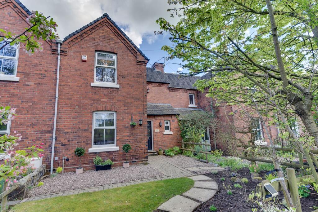 Main image of property: Railway Cottages, Mossley, CW12