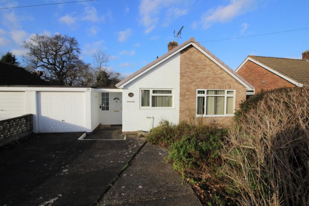 Main image of property: Beechwood Road, Nailsea, North Somerset, BS48