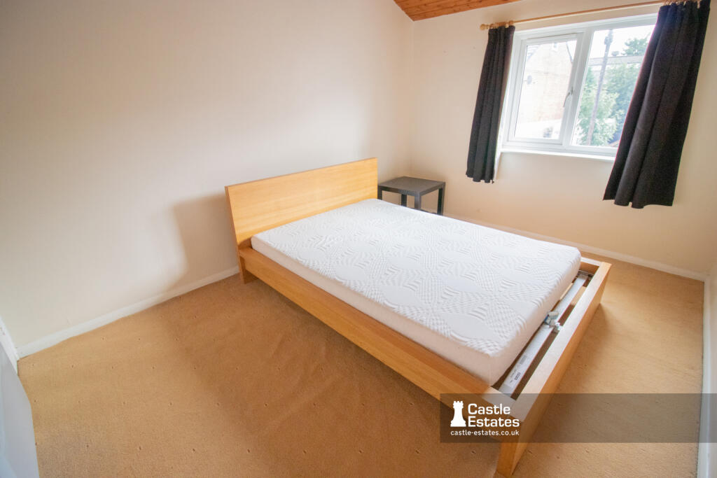 Apartment in Nottingham, Long Eaton - View 5