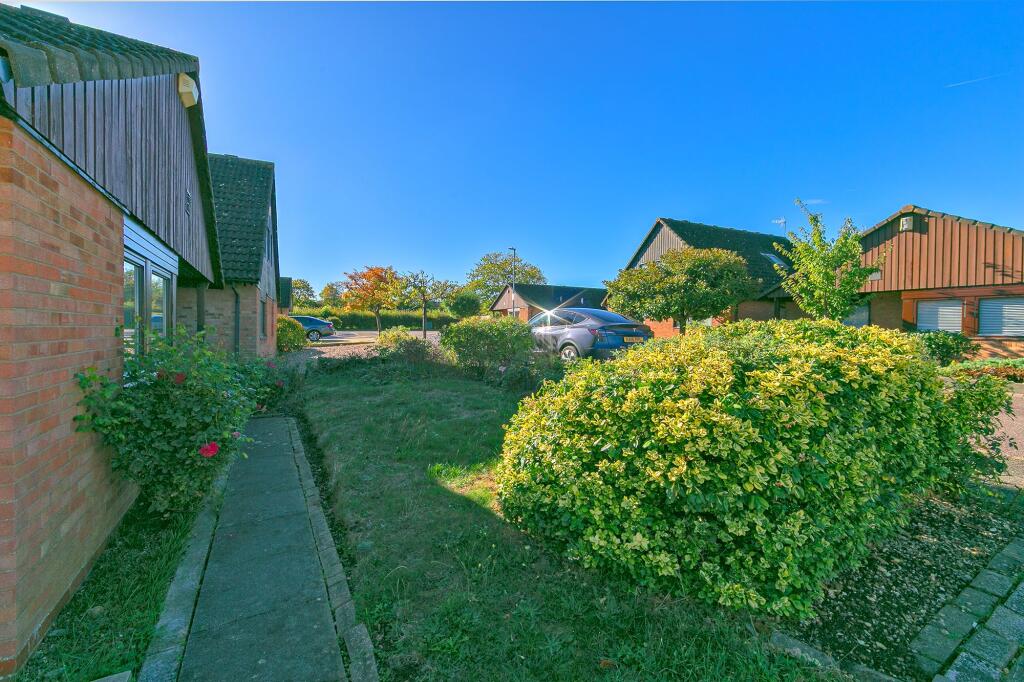 House in Upton, Camp Hill, West Hunsbury - More