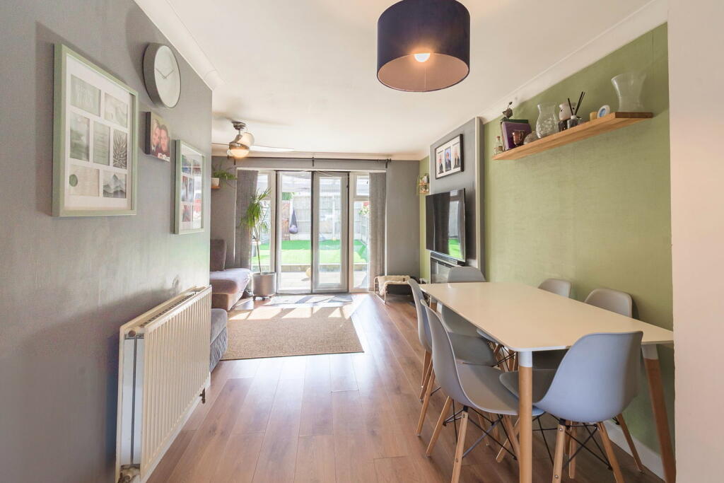 House in Romford - View 4