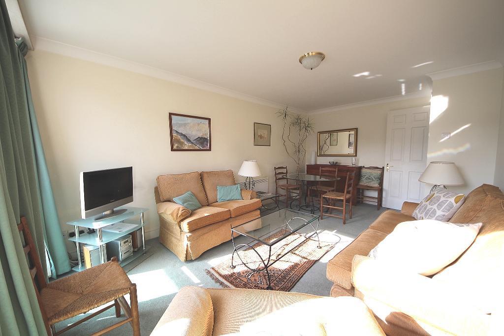 Apartment in London - View 2