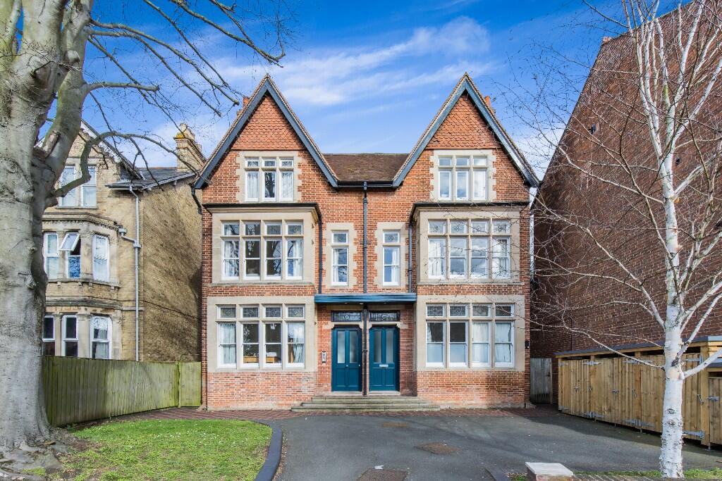 Main image of property: Iffley Road,Oxford,OX4