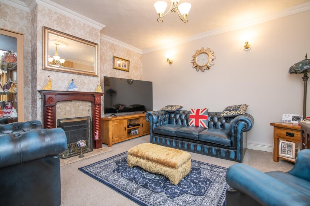 House in Sandwell, Balls Hill - View 2