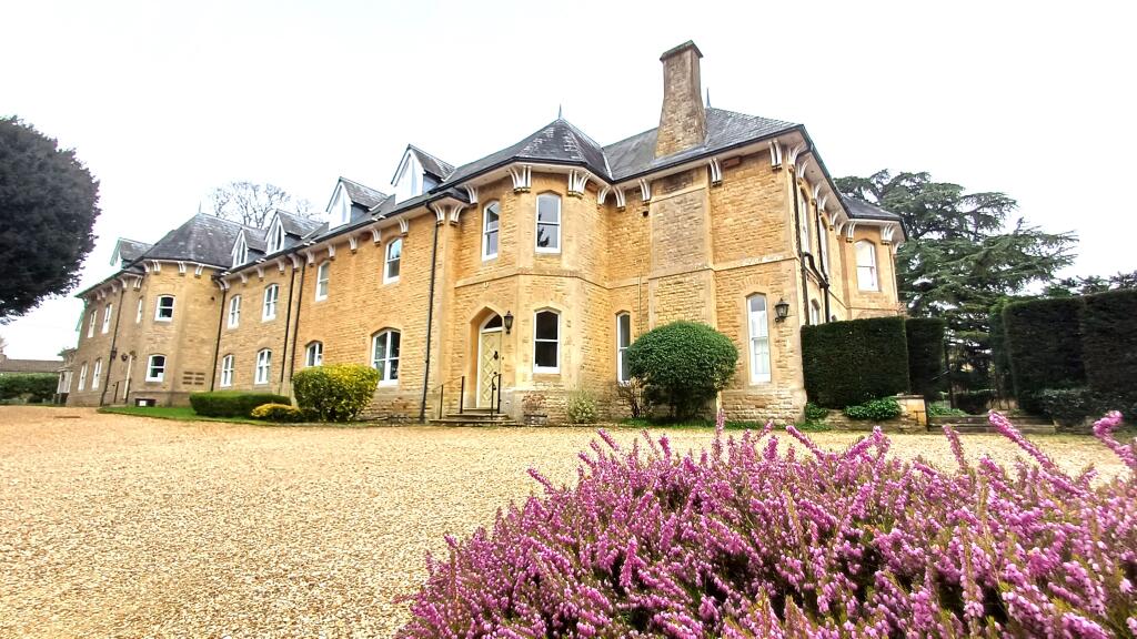 Main image of property: Enstone Road, Charlbury, OX7