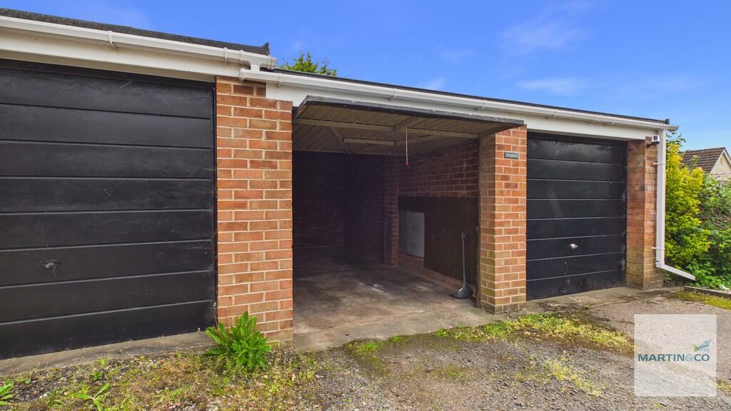 Main image of property: Garage, Chatsworth Avenue