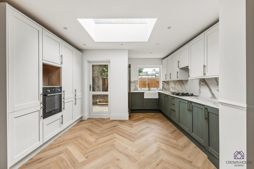 Apartment in London - View 2