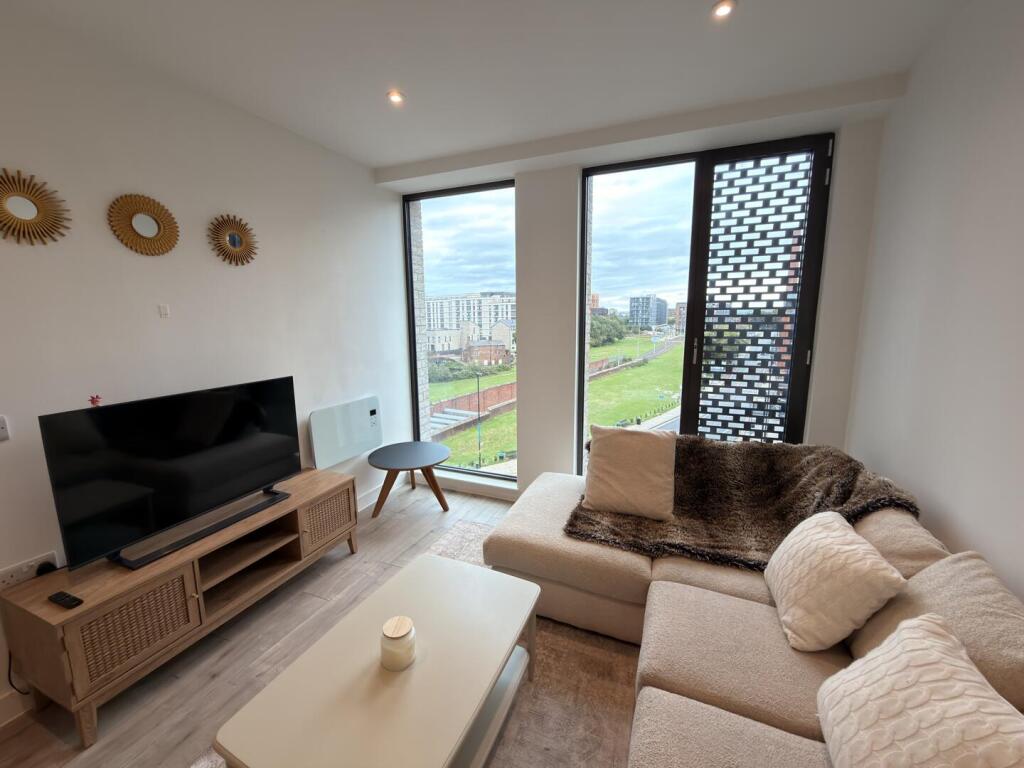 Apartment in Manchester - View 3