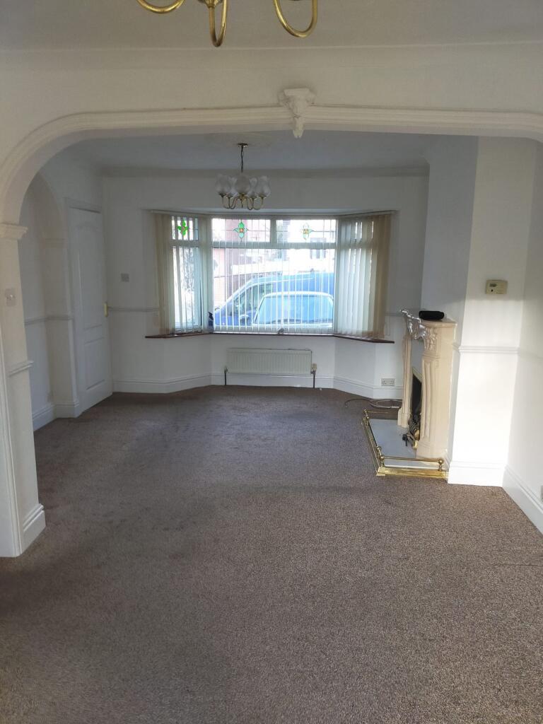 Stanway Road, West Bromwich, B71 photo 2