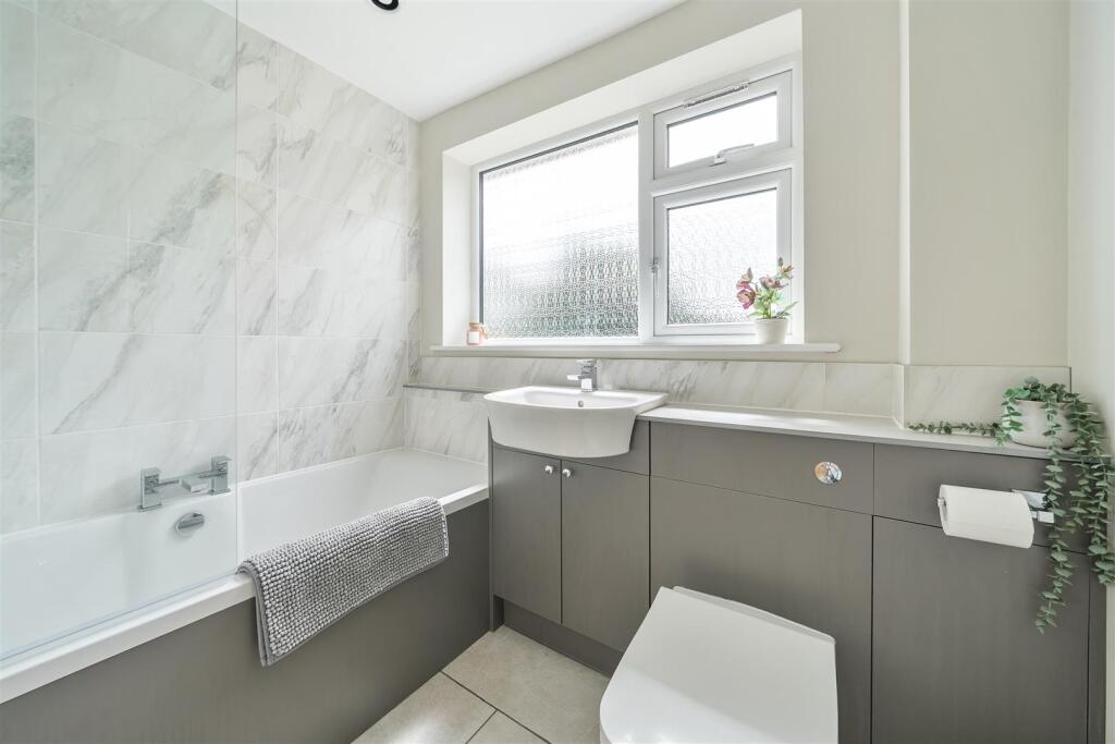 Beech Road, Fareham - View 6