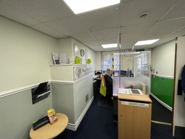 Photo 8