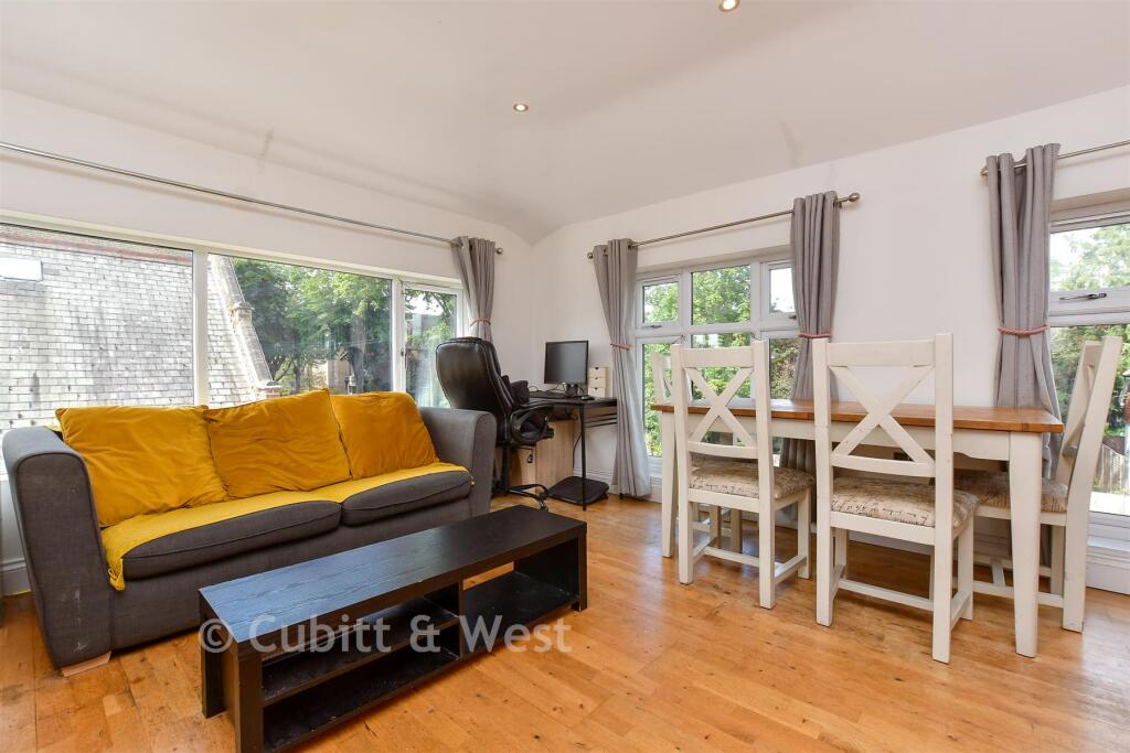 Apartment in London, Carshalton Beeches - View 5