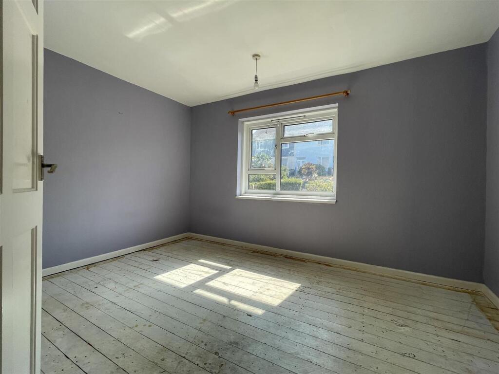 Apartment in Dorchester - More