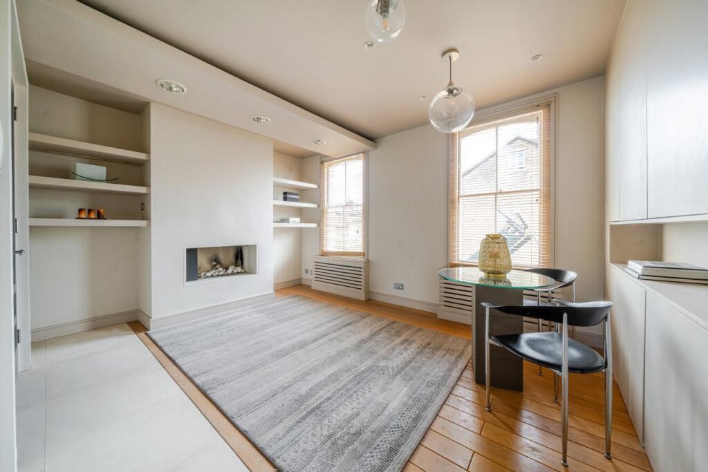 Apartment in London - View 3