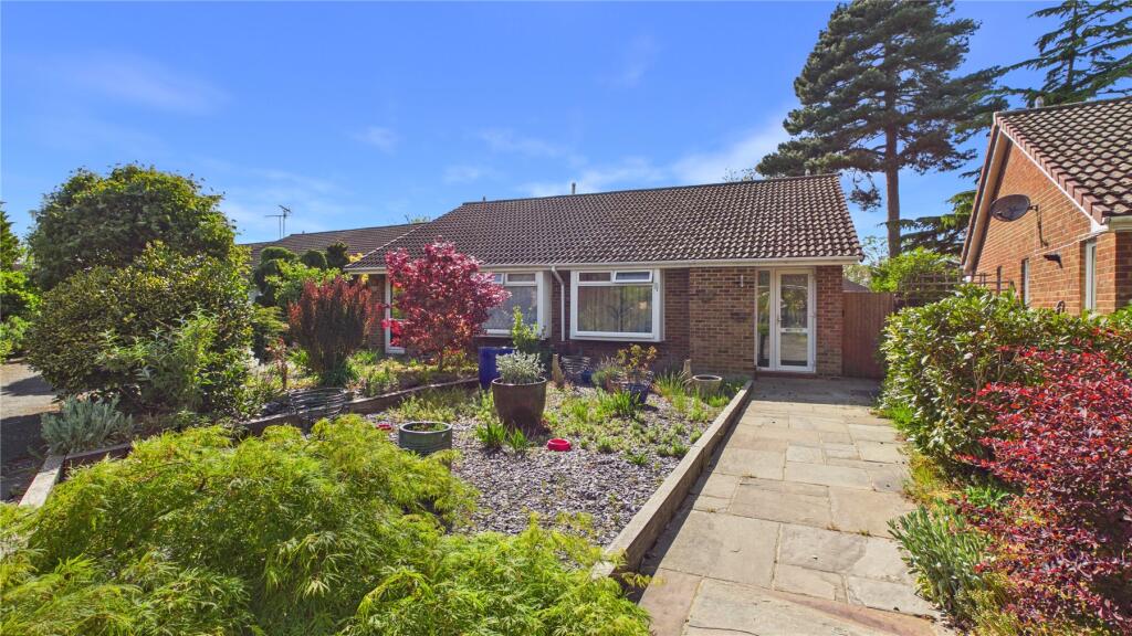 Main image of property: Tresta Walk, Horsell, Woking, Surrey, GU21