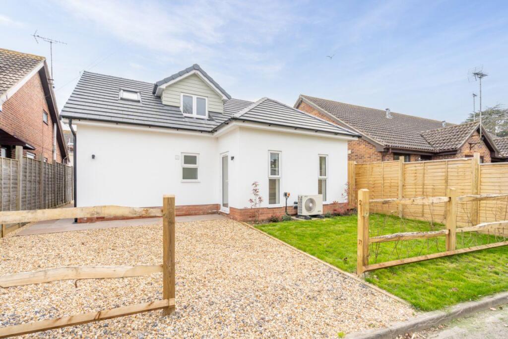 Main image of property: Felpham Way, Felpham