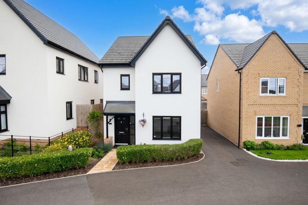 Main image of property: Mandarin Close, Wellingborough, NN8