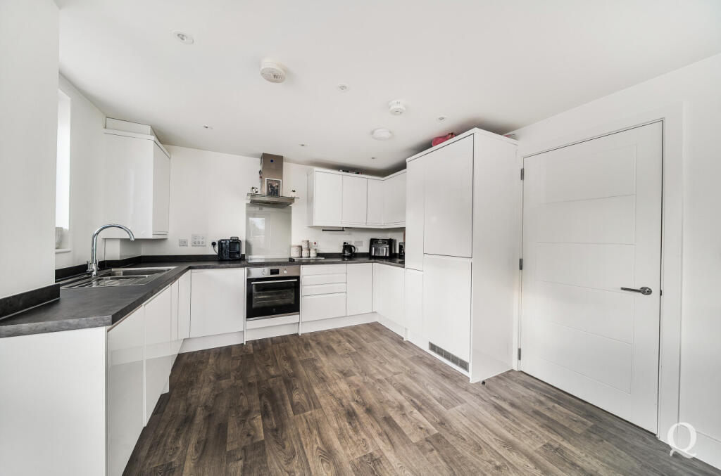 Apartment in Swale, Kent - View 3