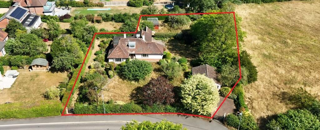 Main image of property: 4 Bakers Lane, Colchester, Essex, CO4 5BB