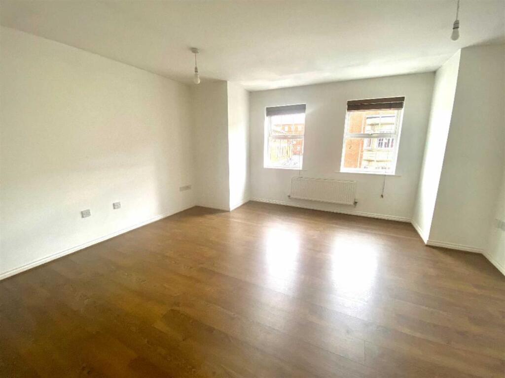 Apartment in Leicester - View 4