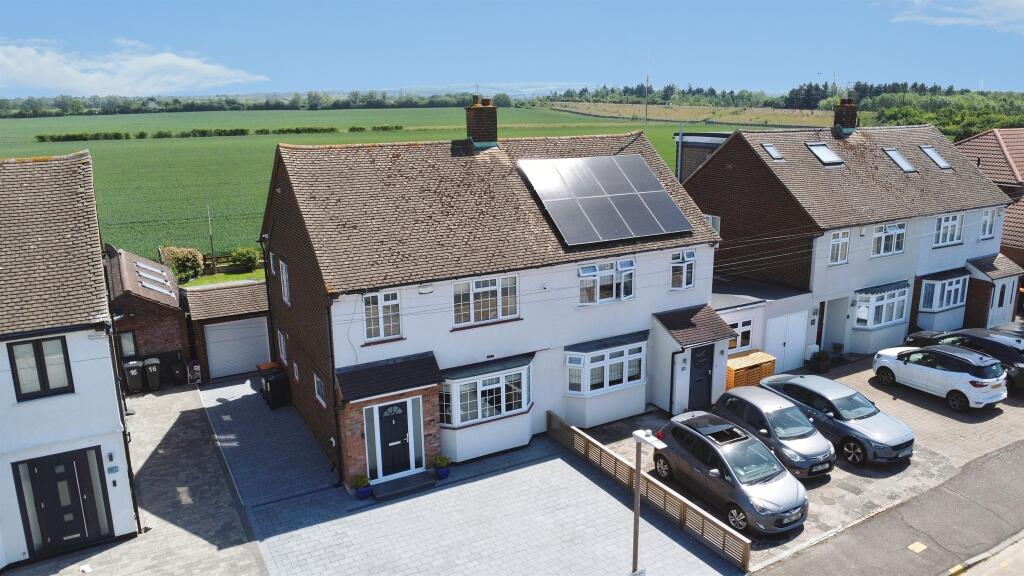 Main image of property: Clavering Gardens, West Horndon, Brentwood